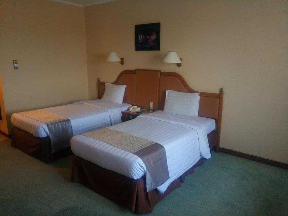 Sahid Raya Hotel & Convention Yogyakarta Maguwo Zewnętrze zdjęcie